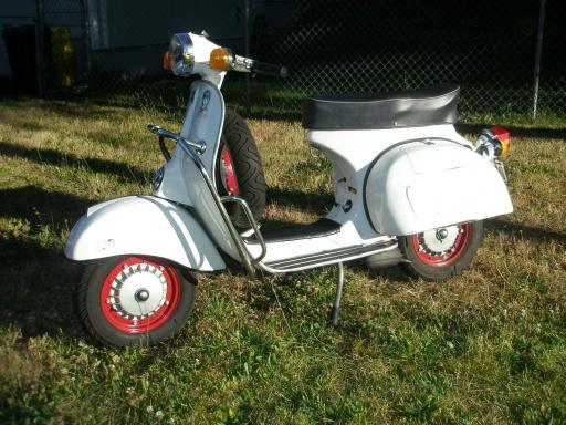 http://scoot.net/classifieds/images/22709/thumbs/Vespa-sprint-veloce-Price-3000.jpg