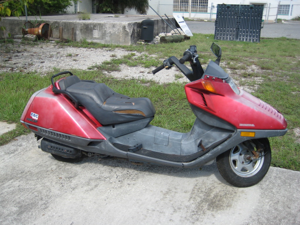 Honda helix 250cc scooter for sale