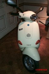 The Vespa, A Twentieth Century Design Icon - 2004 pictures from revup