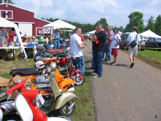 Amerivespa 2003 pictures from Huff