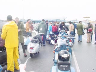 Garden City Scooter Rally 2003 pictures from Bonze