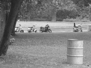 Slaughterhouse 9 - Scooters of Mass Destruction pictures from cha_cha_de_los_corazones_negros_sunday_bbq