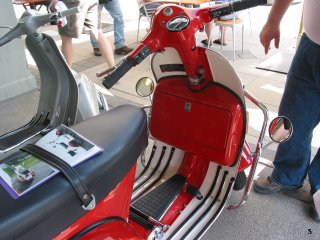 Vespa Washington Classic Vespa Show - 2004 pictures from KarenJ