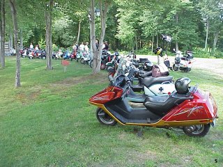 Biggest Little Rally - 2004 pictures from CHRIS_CONNECTICUT_VESPA_PLATE
