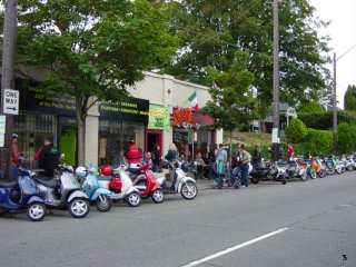 Scooter Insanity - 2004 pictures from kurt