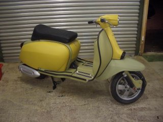 New Lambretta World Debut - 2005 pictures from Lloydy