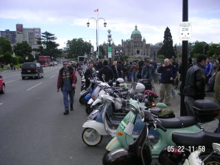 Garden City Scooter Rally - 2005 pictures from downtown