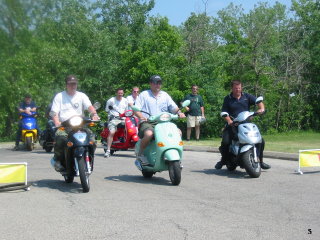 Amerivespa - 2005 pictures from Eric__Columbus_Cutters_SC