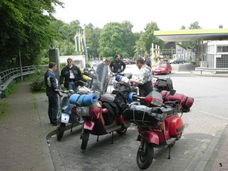 60 years of Vespa ride - 2006 pictures from Lehrte