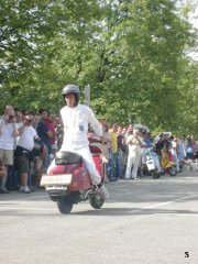 60 years of Vespa ride - 2006 pictures from Wien