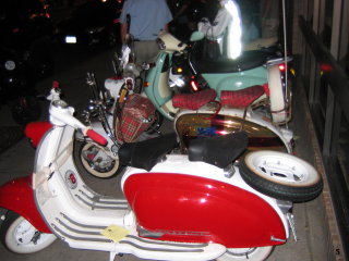 Amerivespa and LammyJammy - 2006 pictures from Allez_cats_SCLBSC_Michael