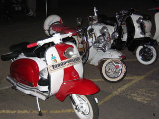 Amerivespa and LammyJammy - 2006 pictures from Allez_cats_SCLBSC_Michael