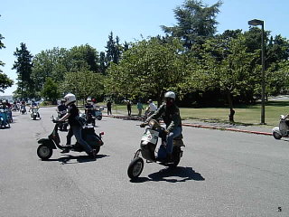 Scooter Insanity - 2006 pictures from Julie