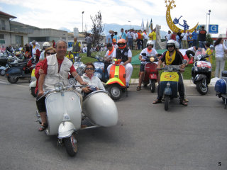Vespa Club Piceno 6th National Rally - 2006 pictures from Peter_Cervantes