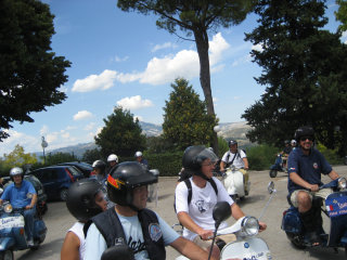 Vespa Club Piceno 6th National Rally - 2006 pictures from Peter_Cervantes