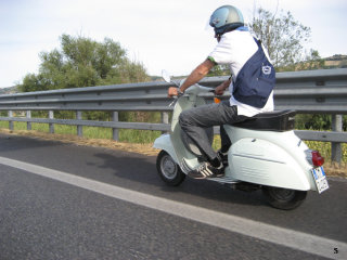 Vespa Club Piceno 6th National Rally - 2006 pictures from Peter_Cervantes