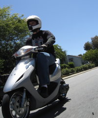 Scoot to the Moon - 2007 pictures from Monterey_Pete