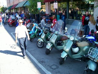 Scoot-A-Que 12 - 2009 pictures from DasBaldGuy