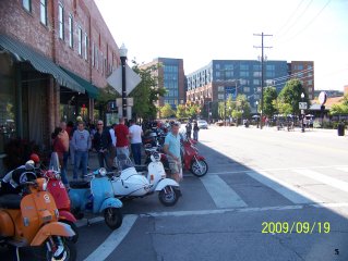 Scoot-A-Que 12 - 2009 pictures from oldscooterguy
