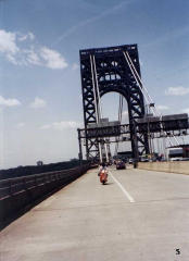 Manhattan Bridge Run 2002 pictures from Campari_Lynn