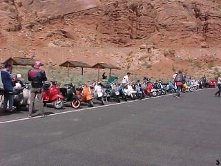 scoot.net: Moab 2001 pictures from Colin at Sporique