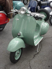 Pictures from Pasadena Scoot Expo 2002 taken by Alan M