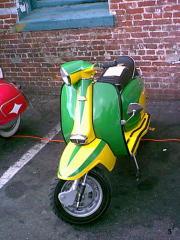 Pictures from Pasadena Scoot Expo 2002 taken by Jeff Allen